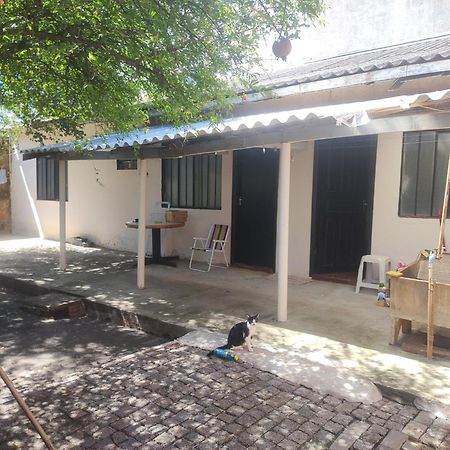 Pe De Pitanga - Unica Casa Arborizada Do Quarteirao Com Arvores Frutiferas Maringá Zewnętrze zdjęcie